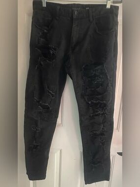 Men's Black Distressed Slim Decibel Jeans